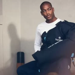 Theragun Therabody RecoveryAir Compression Half-Jacket -Professional Fitness Equipment Store RecoveryAir Half Vest Carousel 5